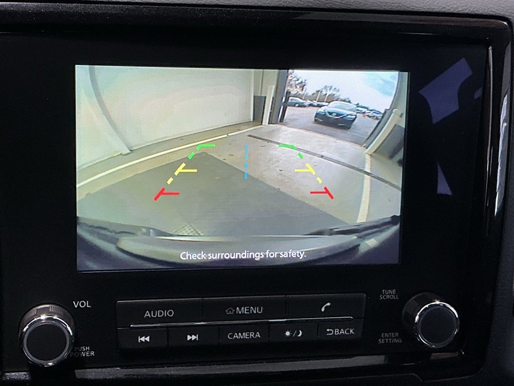 Used 2022 Nissan Frontier SV image 4