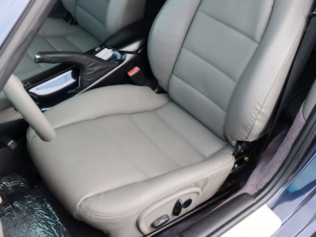 Used 2003 Porsche 911 Turbo image 25