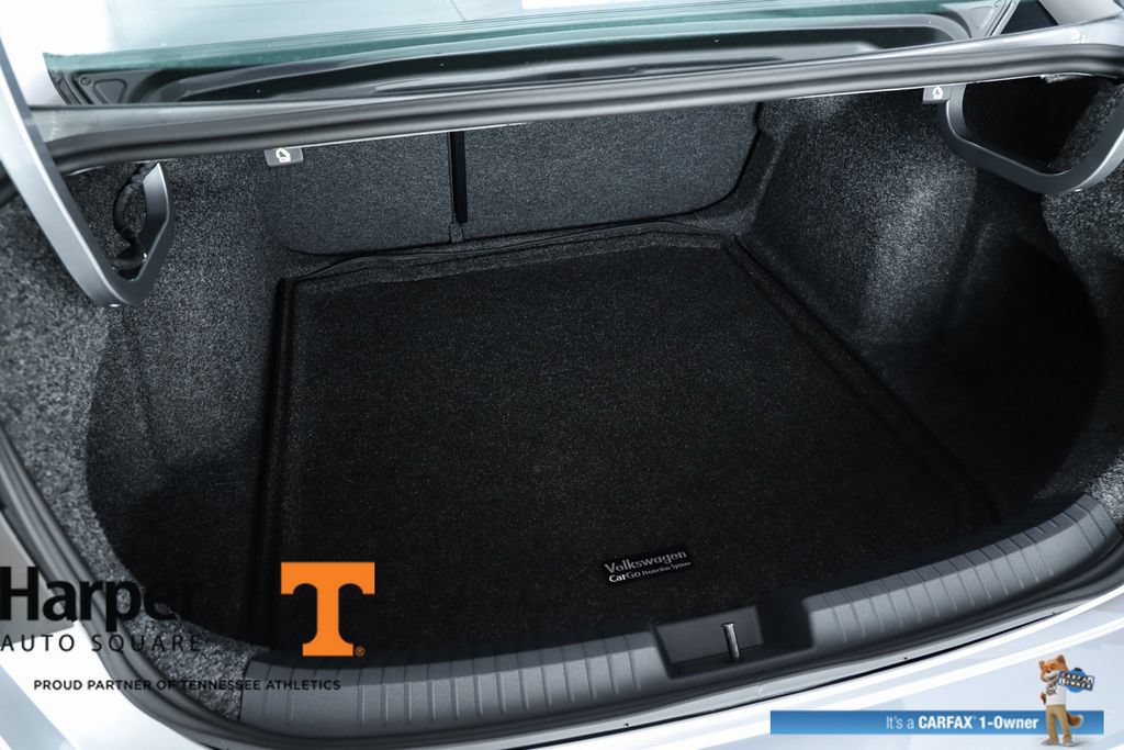 Used 2025 Volkswagen Jetta SE w/ Sunroof Package FWD image 66
