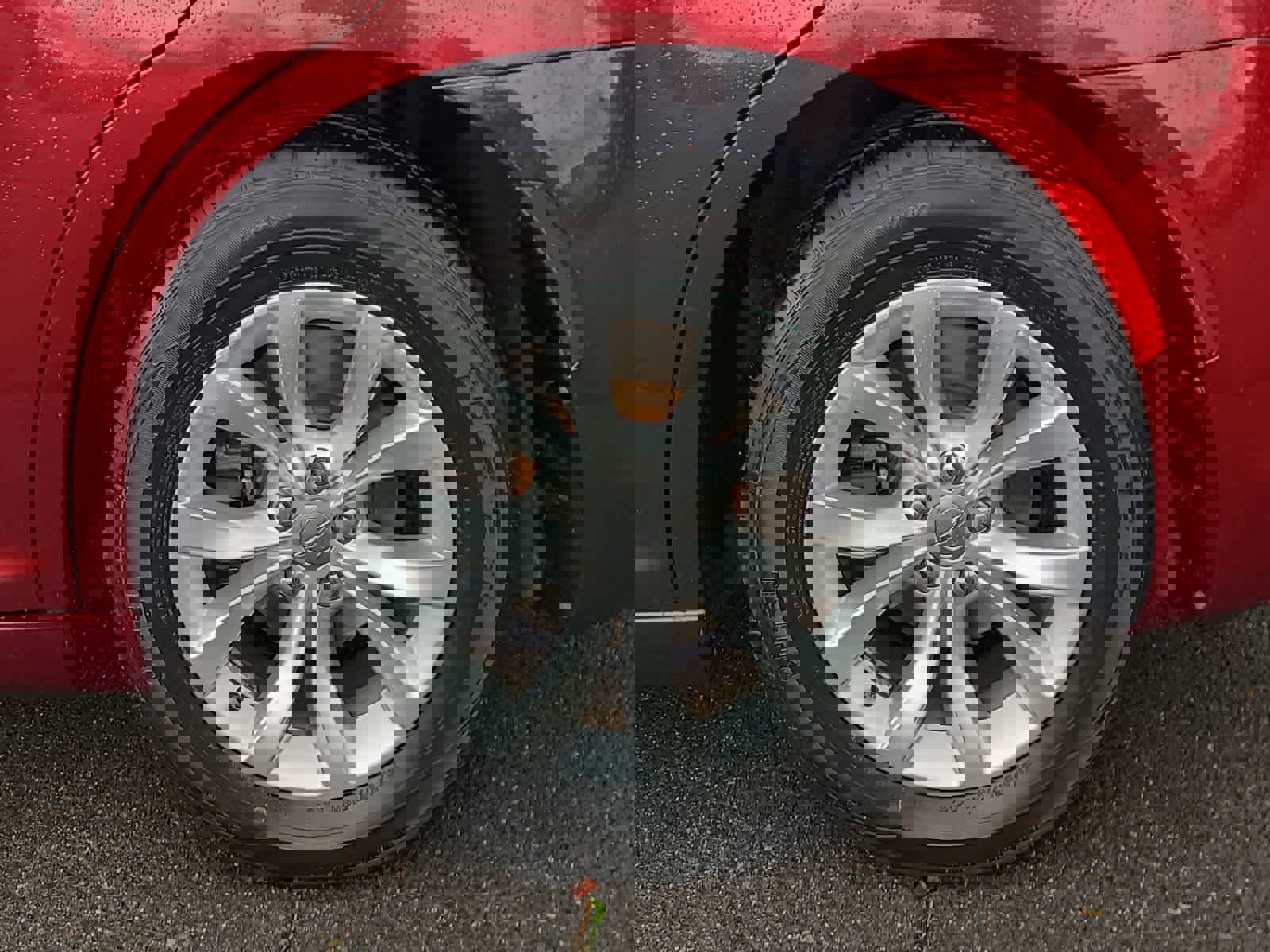 Used 2016 Chrysler 300 Limited image 16