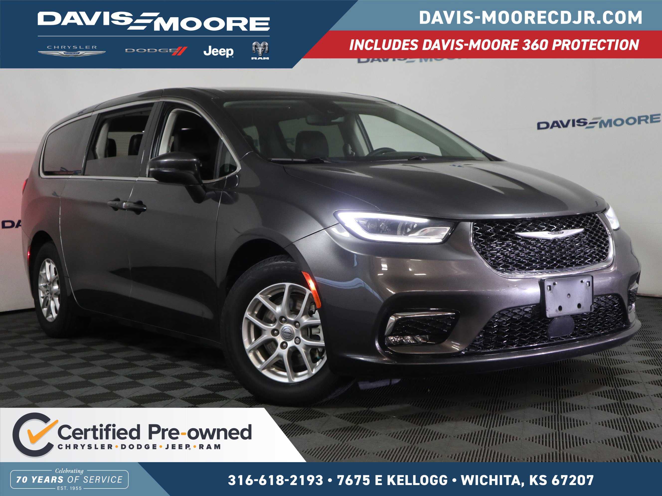 Used 2023 Chrysler Pacifica Touring-L