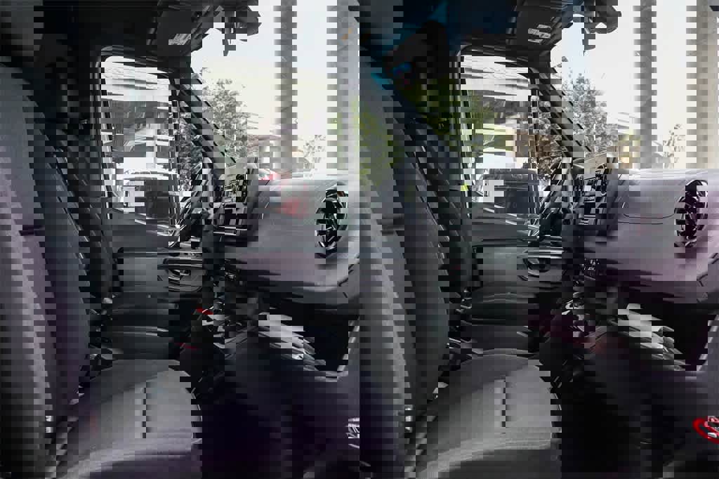 Used 2023 Mercedes-Benz Sprinter 1500 image 16