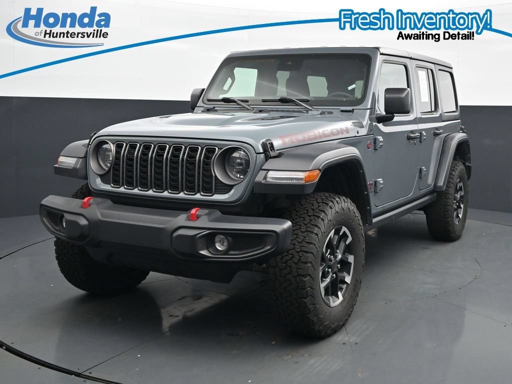 Used 2025 Jeep Wrangler Unlimited Rubicon AWD/4WD image 4