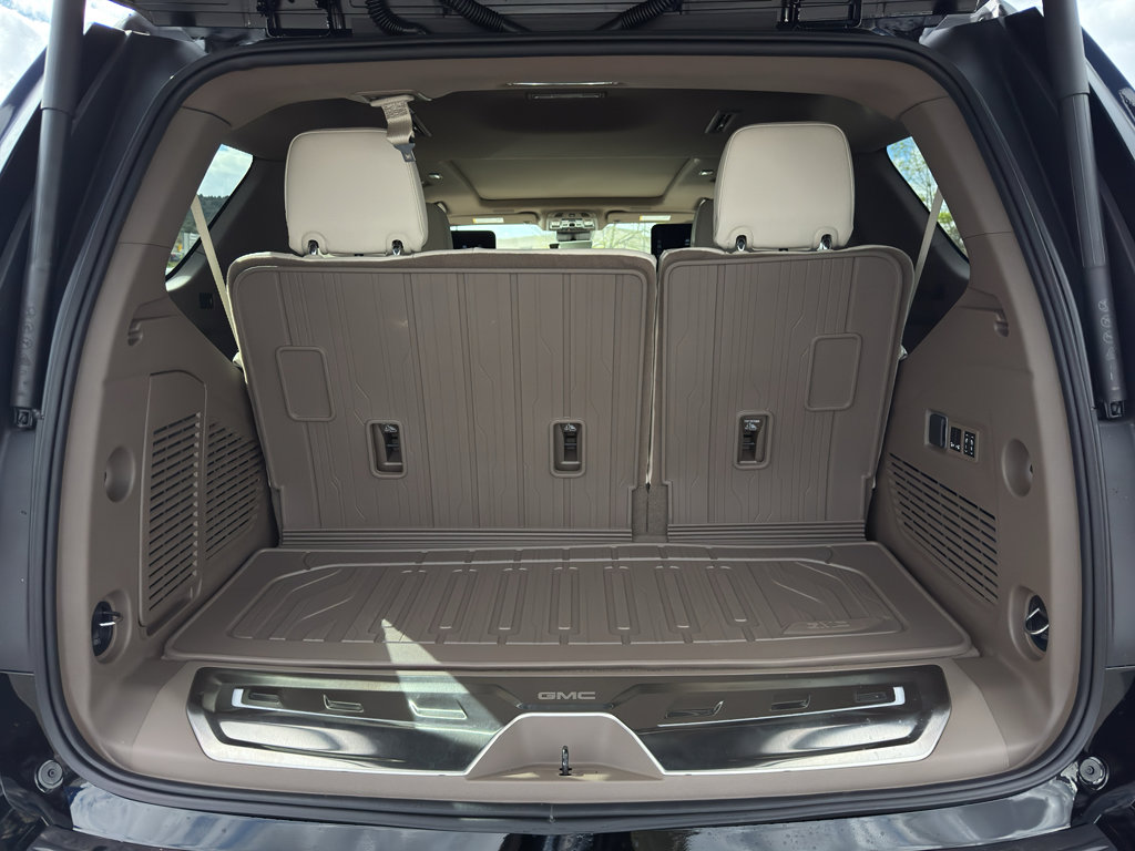 New 2026 GMC Yukon Denali image 11