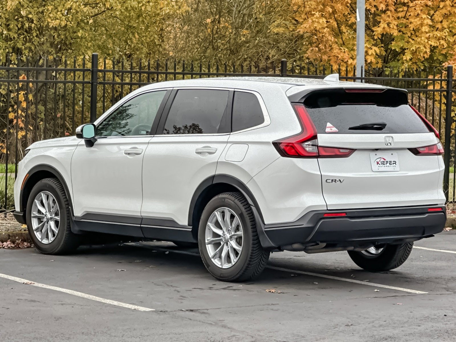 Used 2024 Honda CR-V EX-L image 6