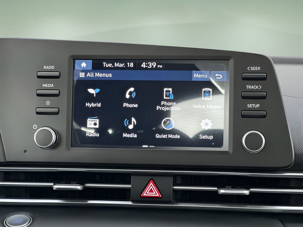 New 2025 Hyundai Elantra Blue image 16