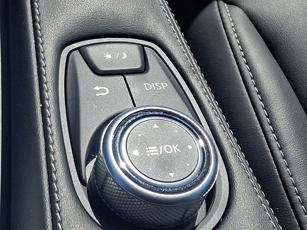 Used 2025 INFINITI QX50 Pure image 23