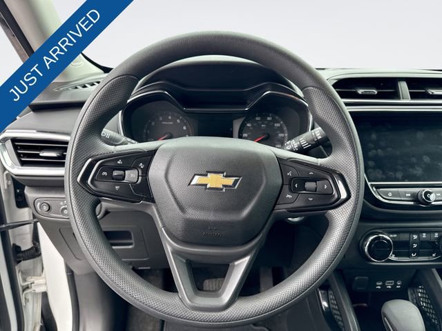 Used 2023 Chevrolet TrailBlazer LT w/ Convenience Package image 14