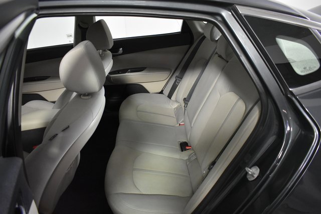 Used 2016 Kia Optima LX image 25