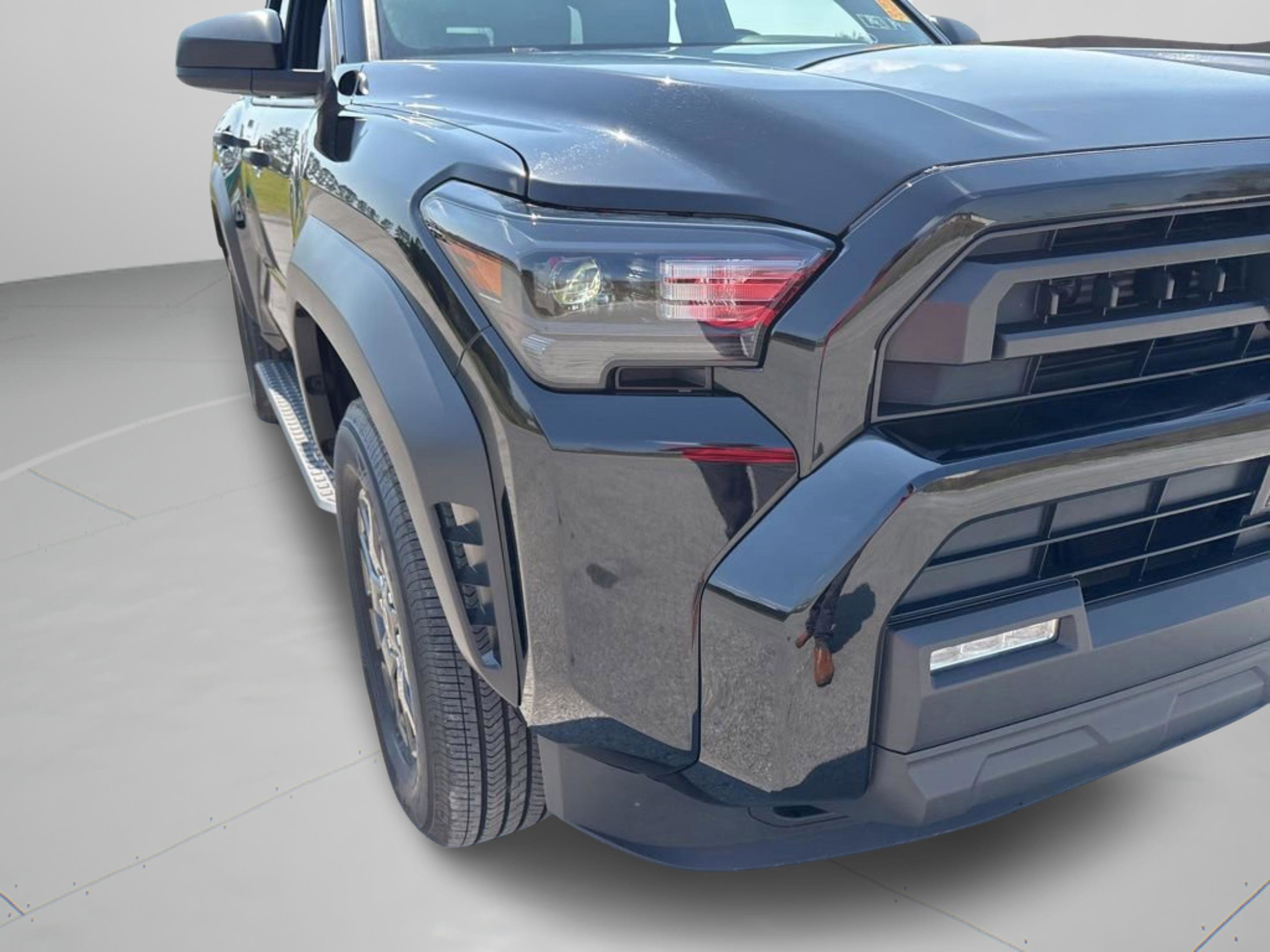 Certified 2025 Toyota 4Runner SR5 image 2