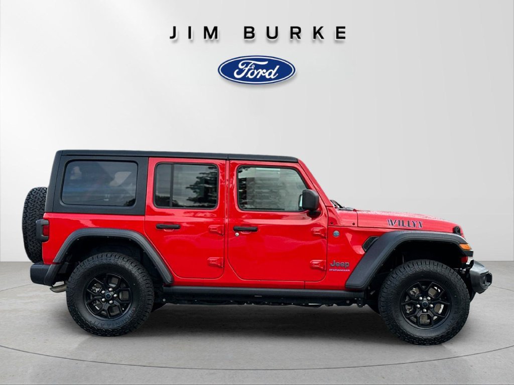 Used 2024 Jeep Wrangler Unlimited AWD/4WD image 6