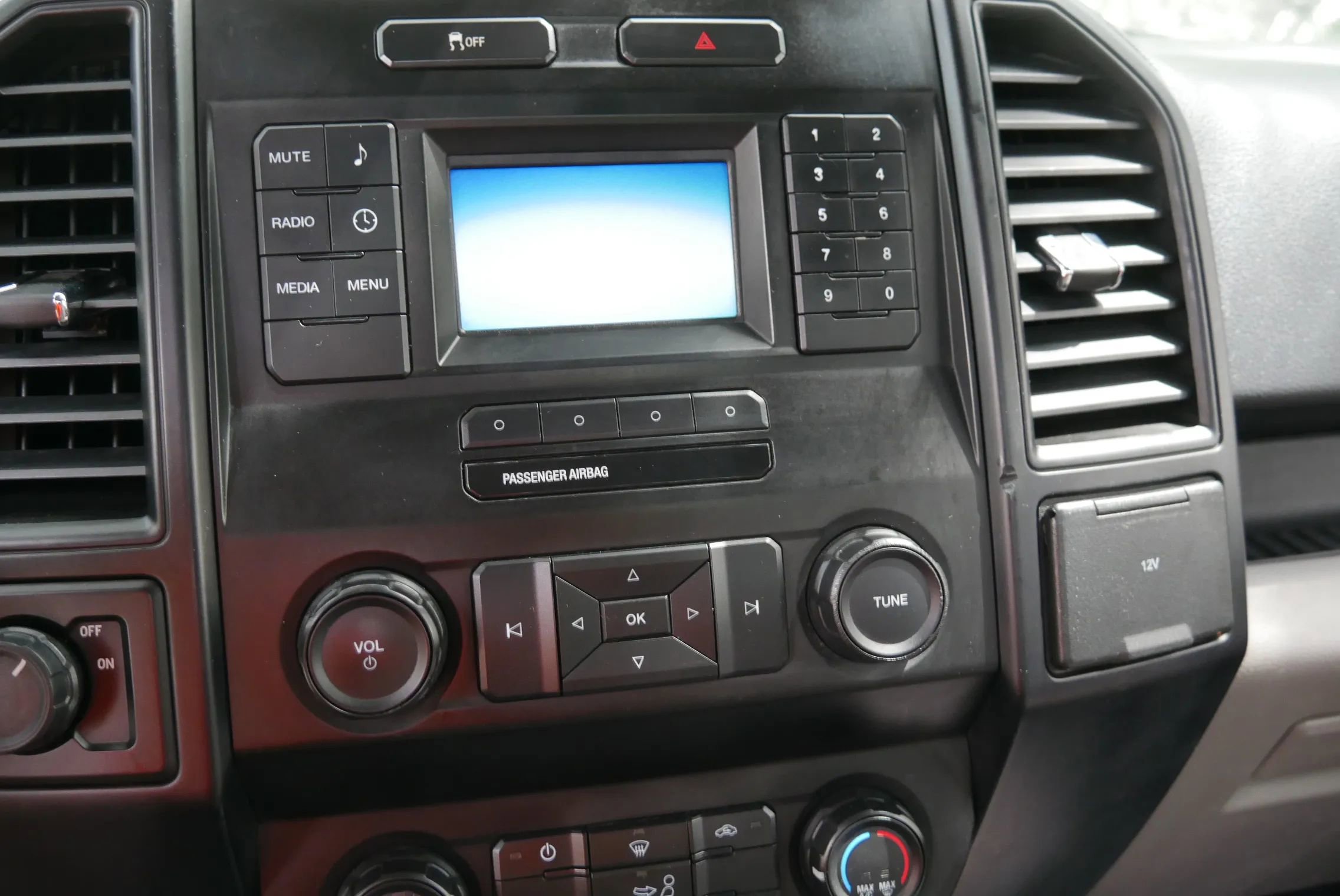 Used 2016 Ford F150 XL w/ XL Power Equipment Group RWD image 22