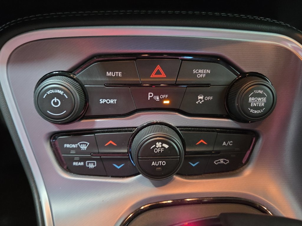 Used 2019 Dodge Challenger GT w/ Blacktop Package AWD/4WD image 36