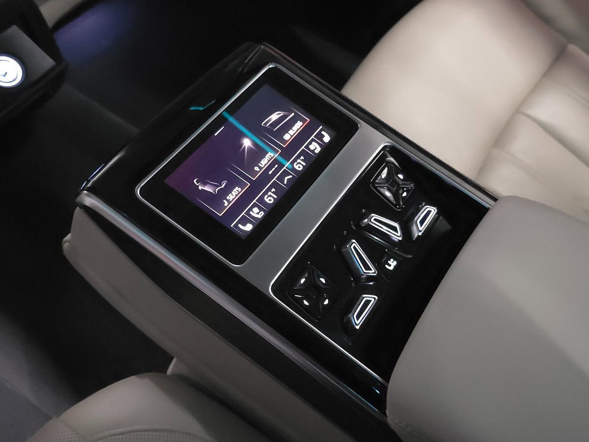 Used 2023 Audi A8 L 3.0T w/ Luxury Package AWD/4WD image 18