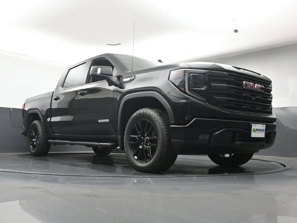 New 2026 GMC Sierra 1500 Elevation w/ Elevation Premium Package AWD/4WD image 32
