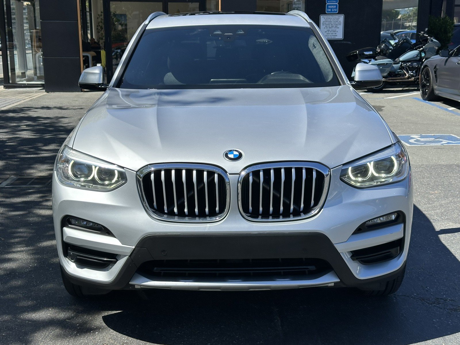 Used 2021 BMW X3 xDrive30i AWD/4WD image 5