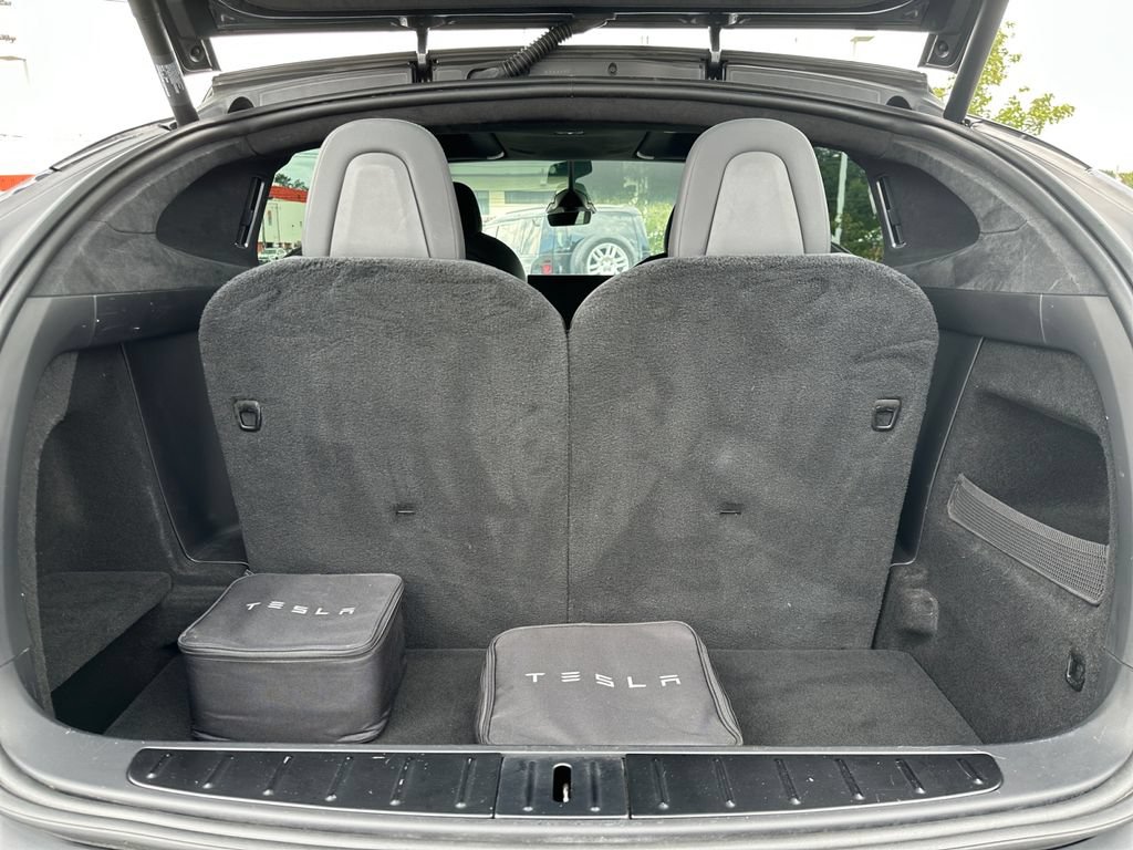 Used 2022 Tesla Model X Plaid AWD/4WD image 16