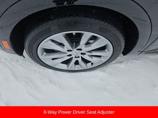 Used 2023 Buick Envision Avenir image 11