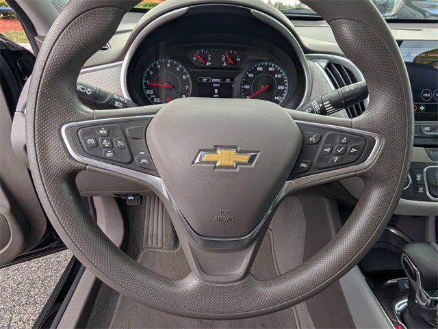 Used 2022 Chevrolet Malibu LS image 27