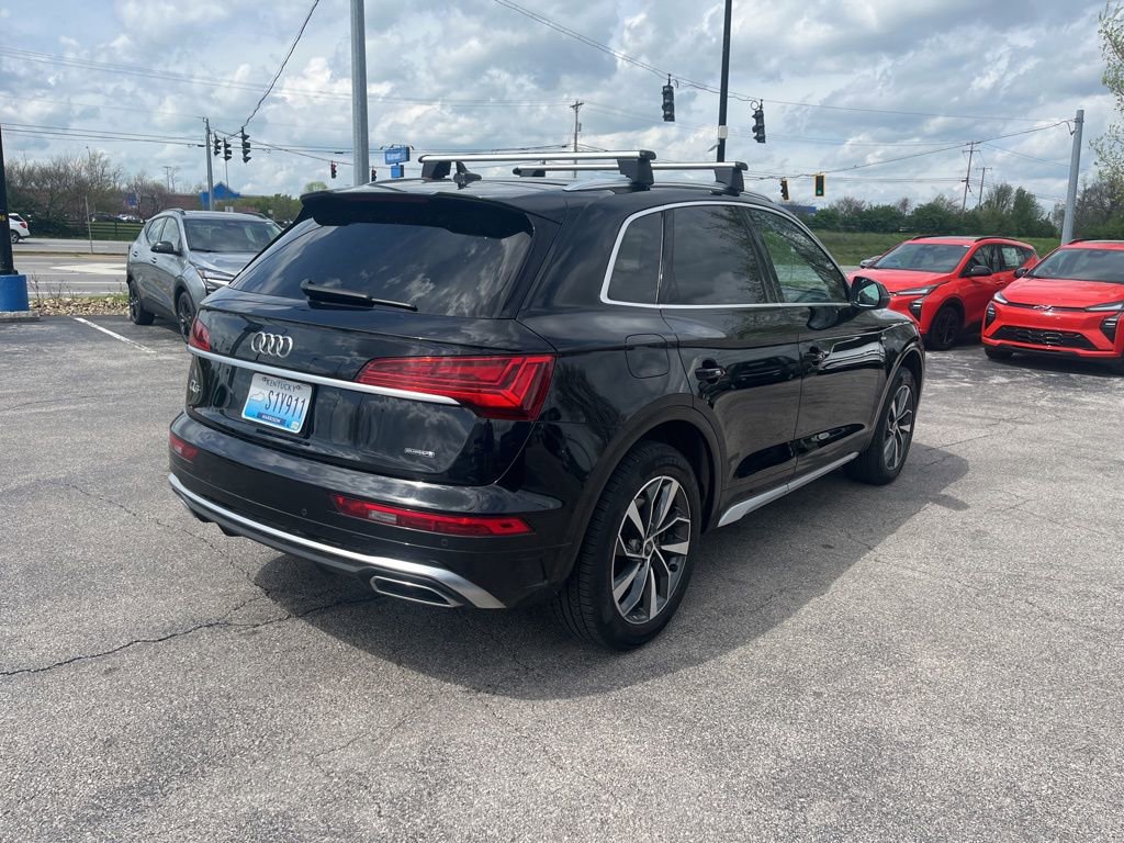 Used 2022 Audi Q5 2.0T Premium Plus w/ Premium Plus Package AWD/4WD image 3