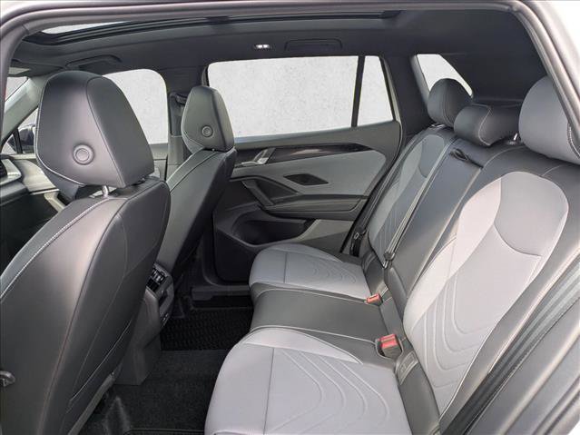 New 2026 Volkswagen Tiguan SE R-Line image 23