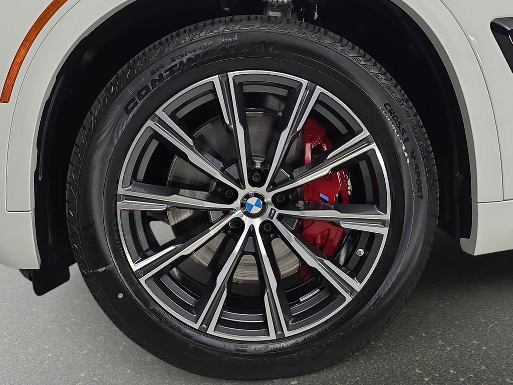 New 2026 BMW X5 xDrive40i w/ M Sport Package image 32