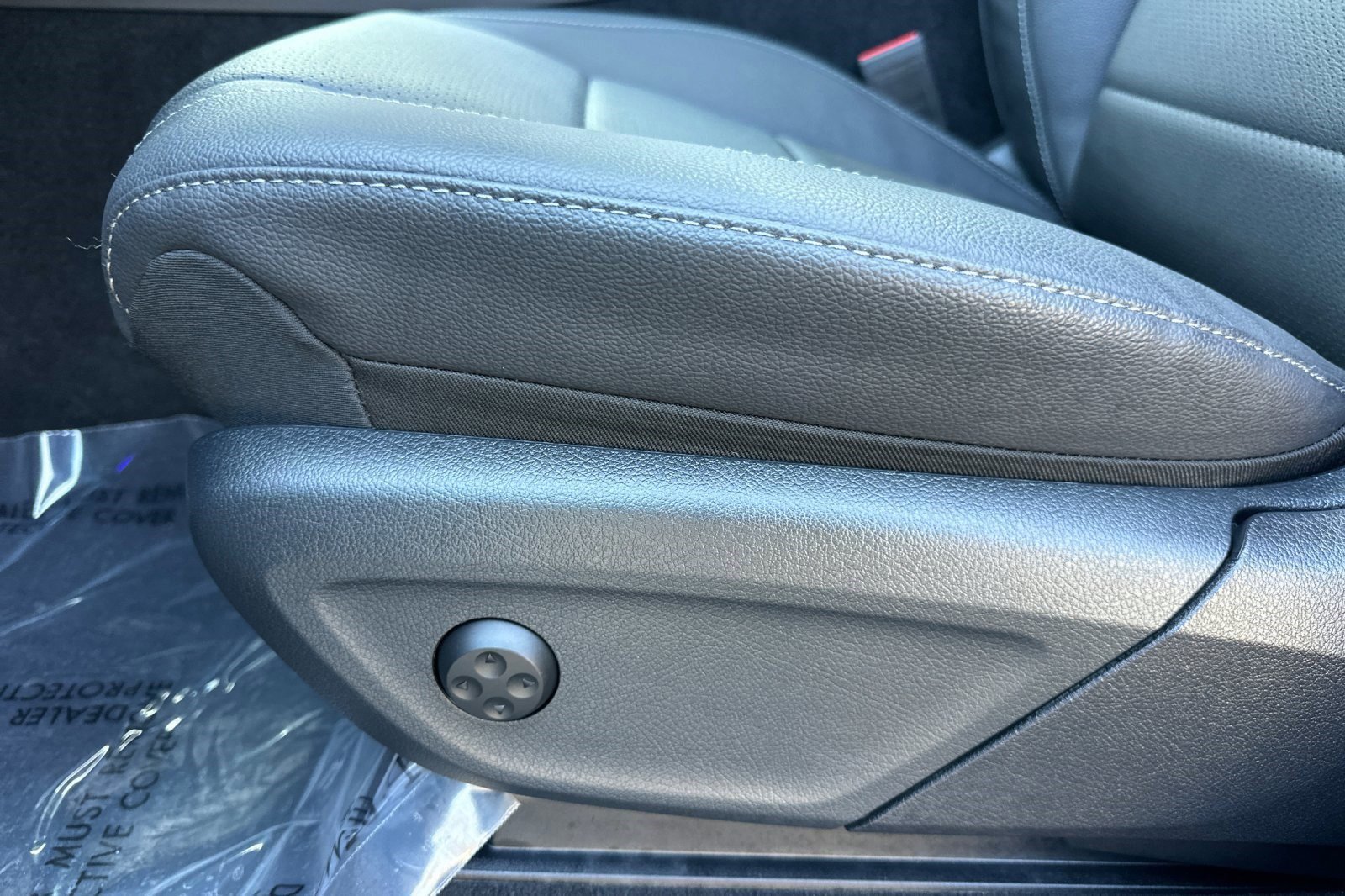 New 2025 Mercedes-Benz GLS 450 4MATIC image 14