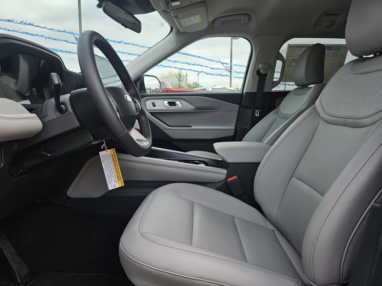 New 2026 Ford Explorer Active w/ Active Comfort Package image 10
