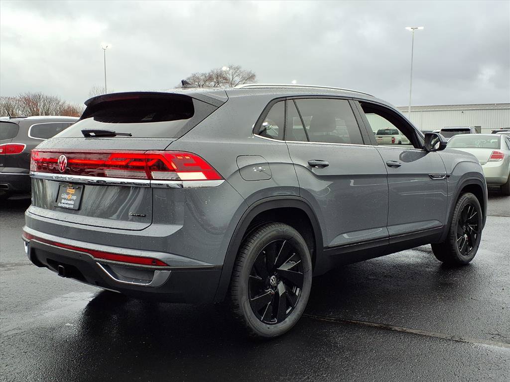New 2026 Volkswagen Atlas Cross Sport SE image 10