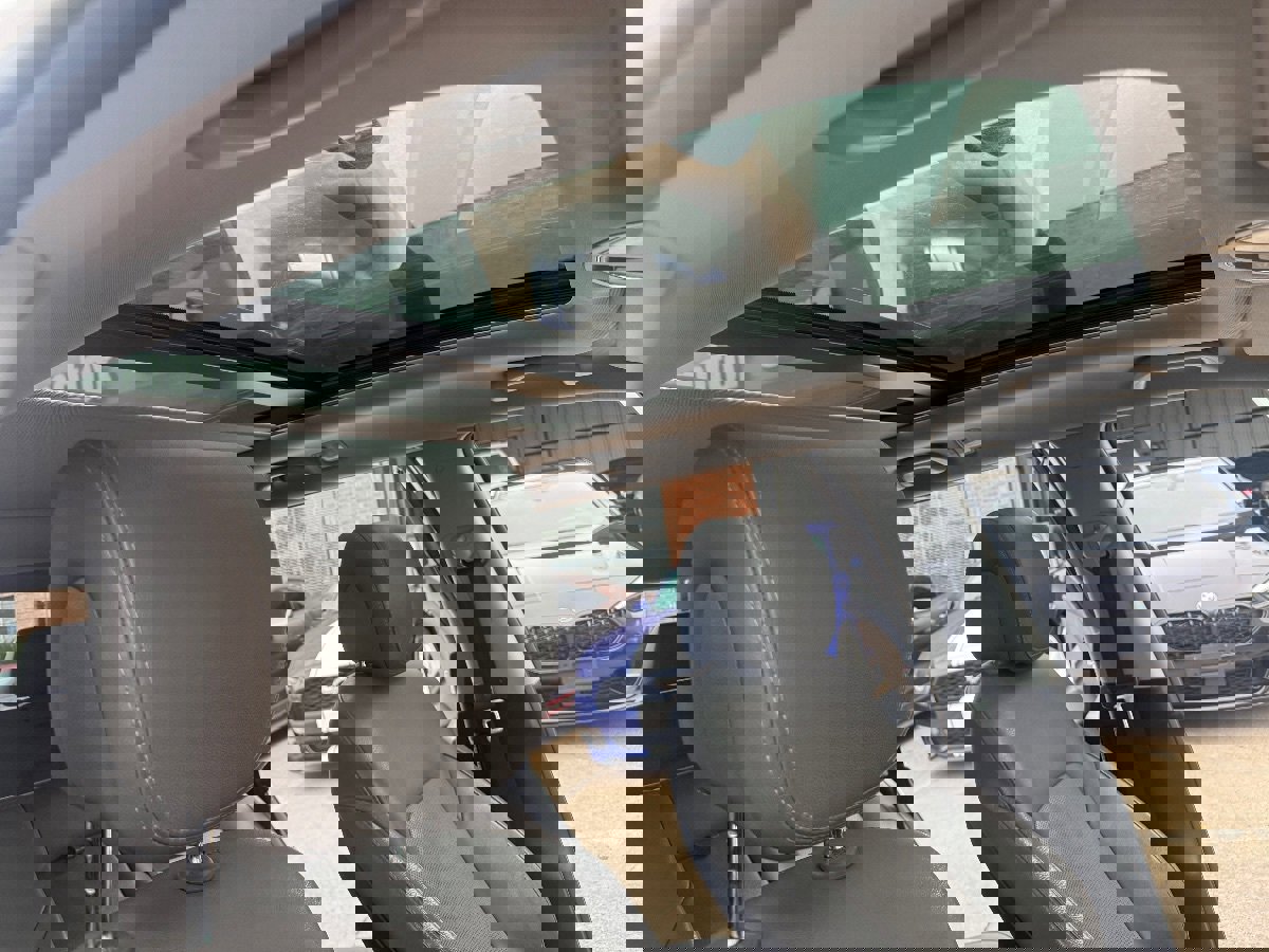 Used 2018 Hyundai Santa Fe SE w/ SE Ultimate Tech Package 03 image 14