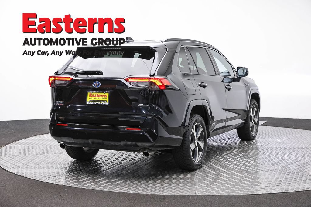Used 2022 Toyota RAV4 SE AWD/4WD image 5
