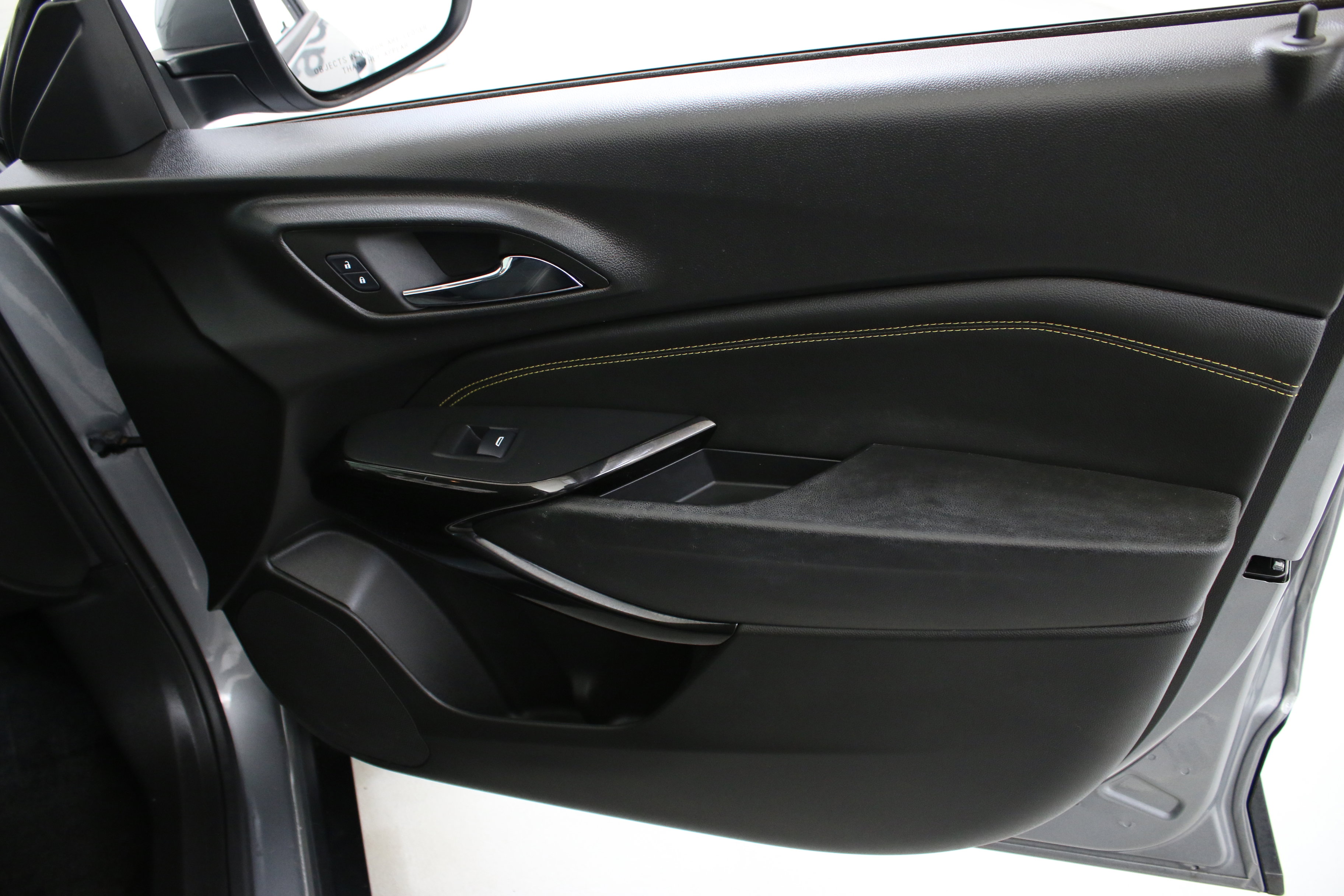 Used 2024 Chevrolet Trax LT w/ Driver Confidence Package image 34