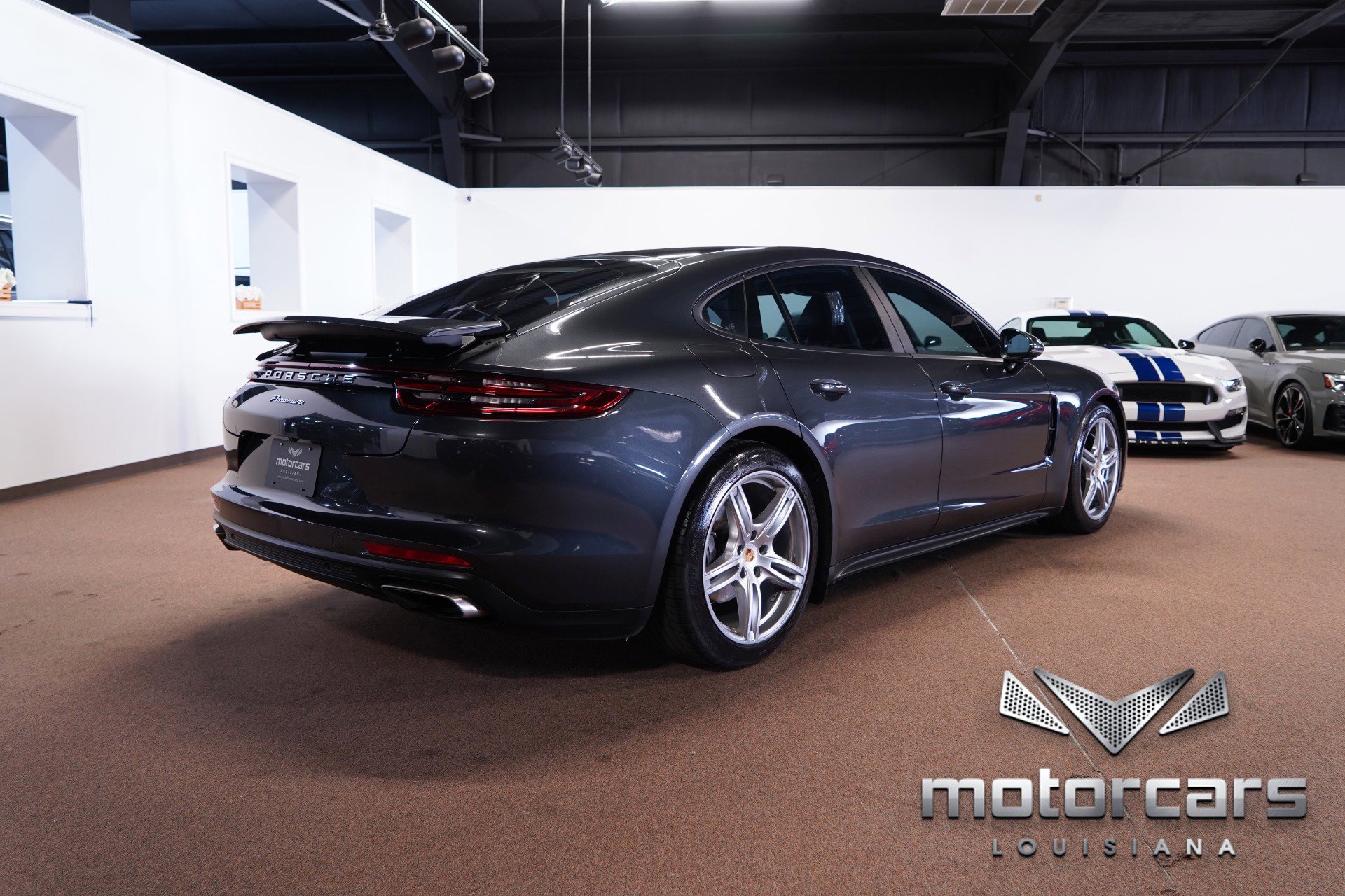 Used 2018 Porsche Panamera image 7