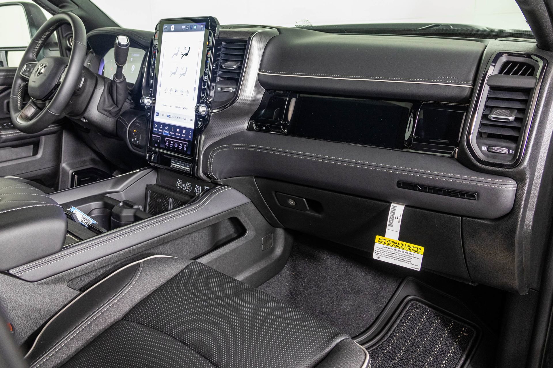 New 2026 RAM 3500 Limited image 42