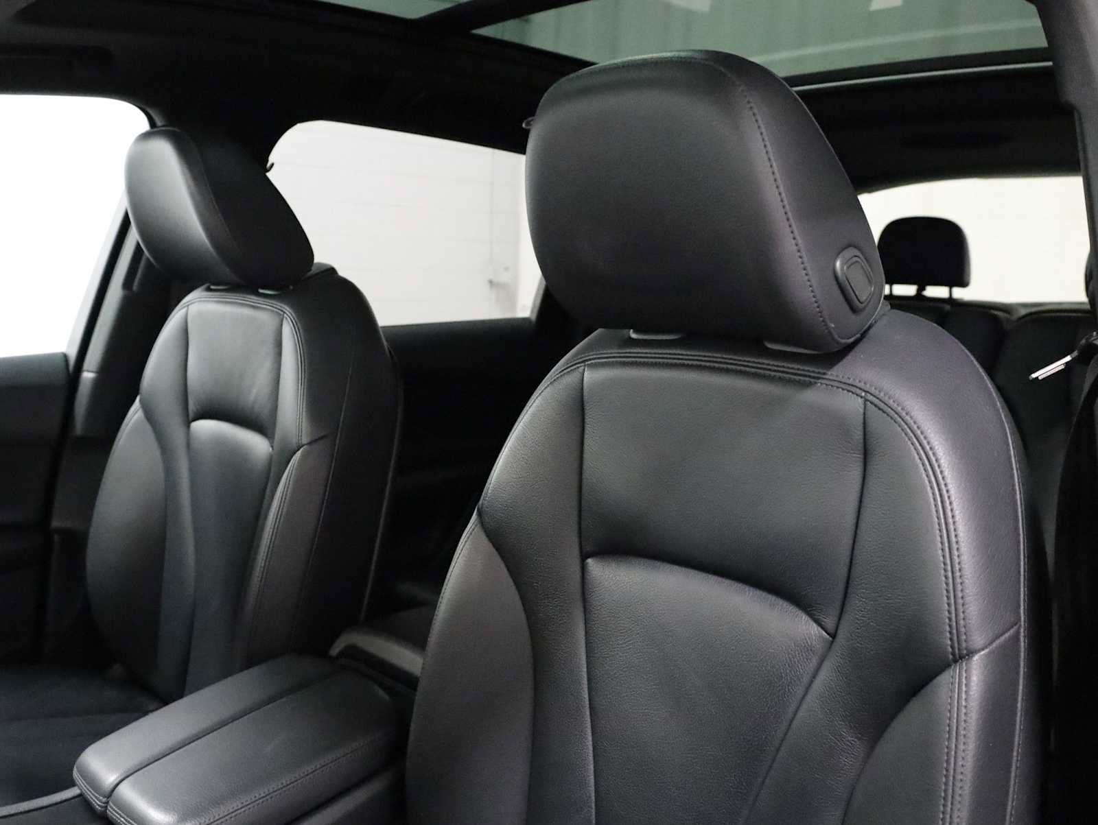 Used 2019 Audi Q7 3.0T Premium Plus AWD/4WD image 18