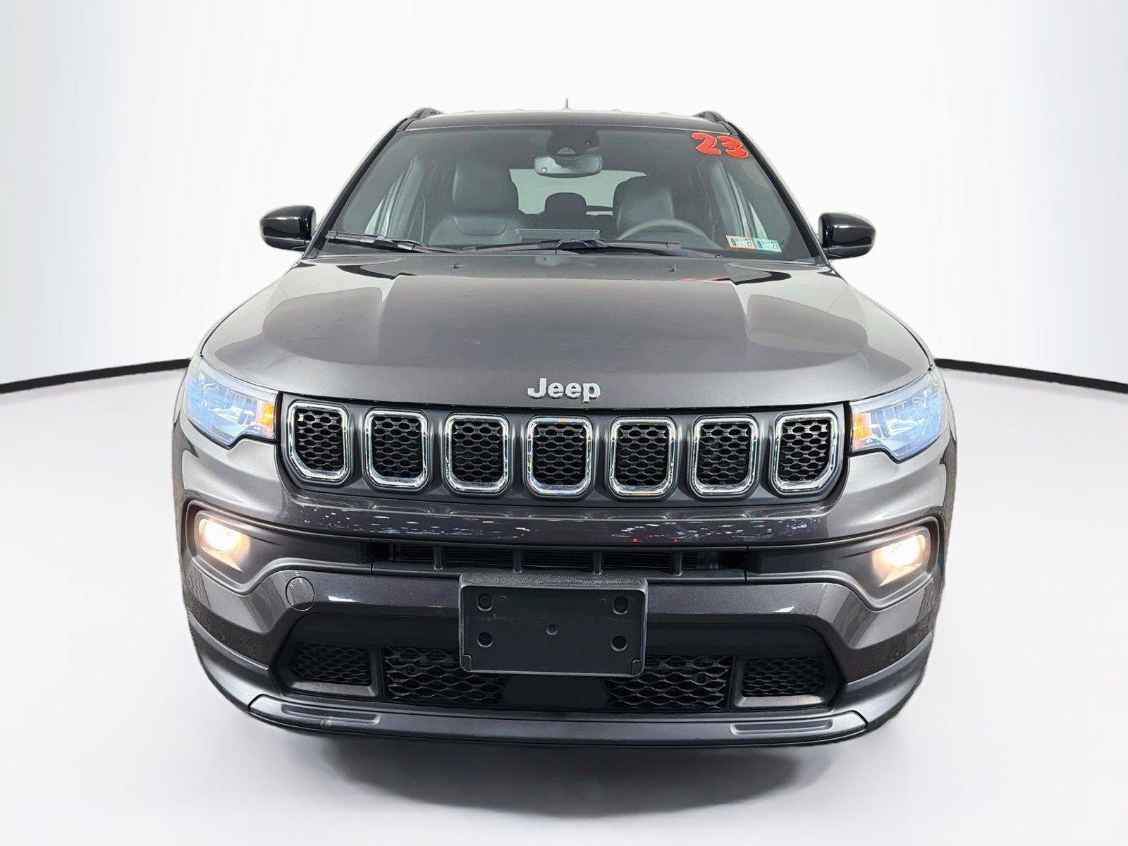 Used 2023 Jeep Compass Latitude AWD/4WD image 6
