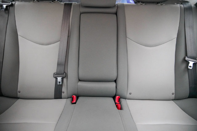 Used 2013 Toyota Prius Four w/ Deluxe Solar Roof Pkg FWD image 28