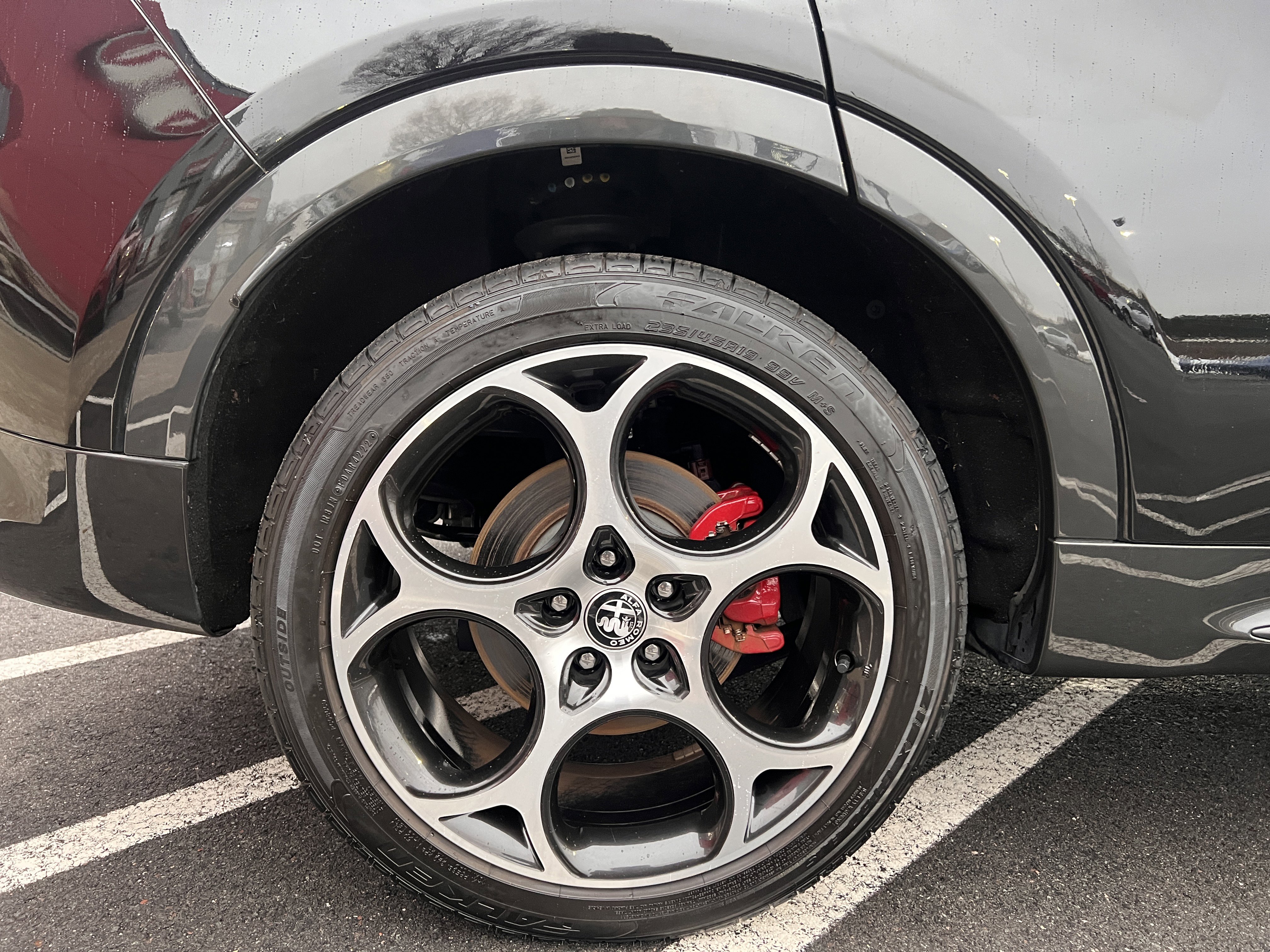 Certified 2024 Alfa Romeo Tonale Veloce image 14