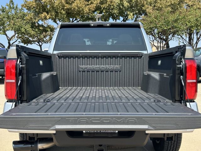 Certified 2025 Toyota Tacoma SR5 image 28