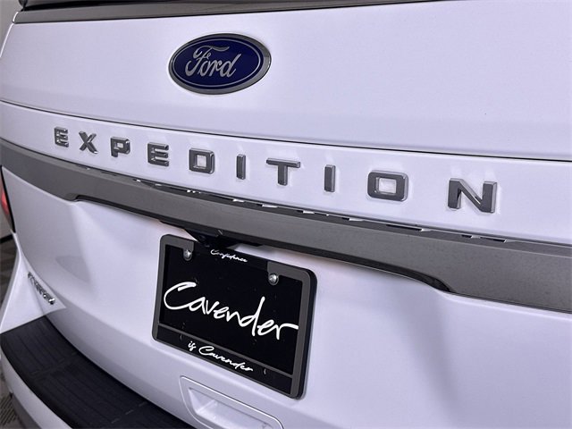Used 2024 Ford Expedition Limited image 32