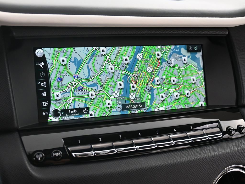 Certified 2022 Rolls-Royce Cullinan image 22