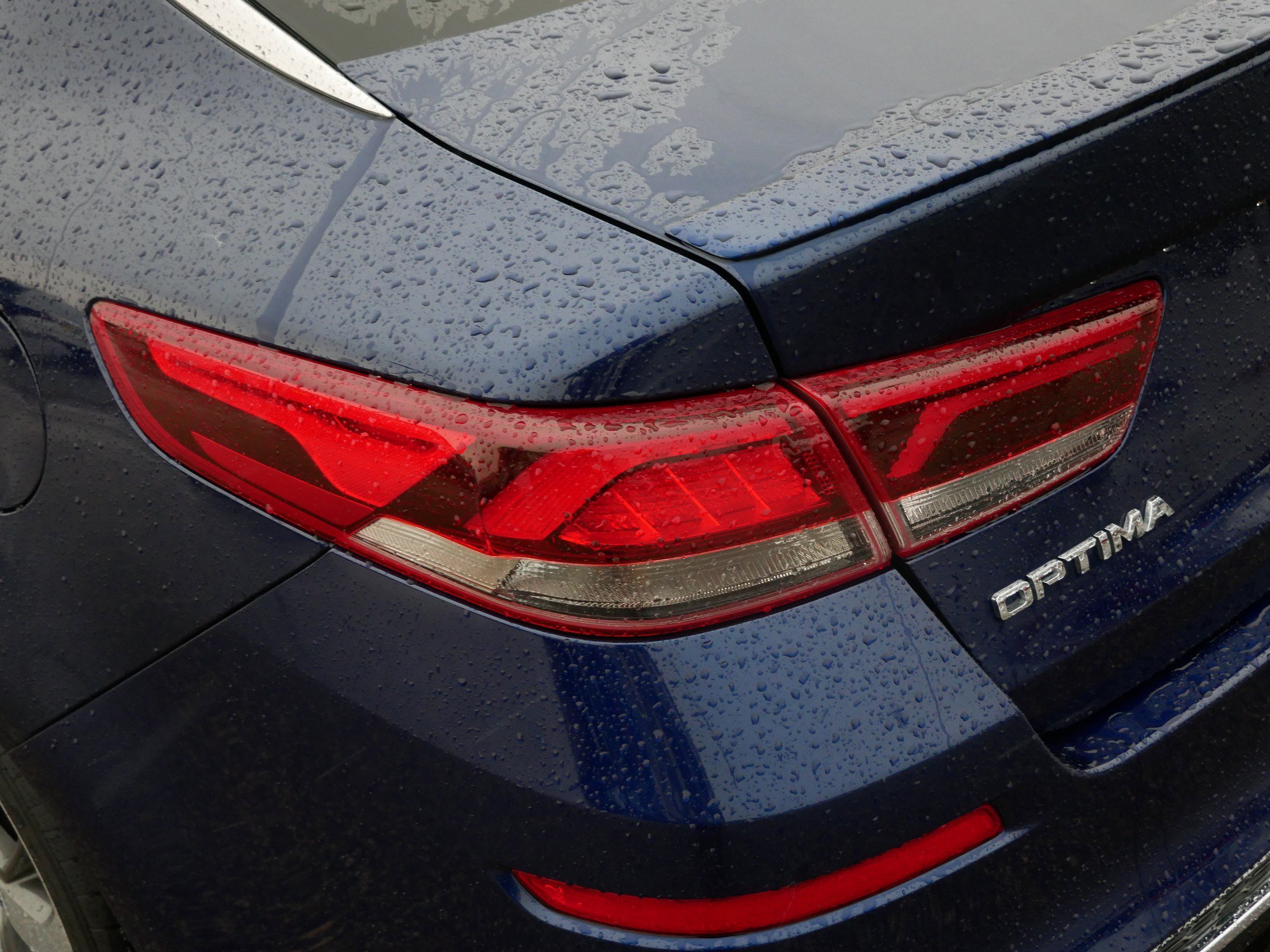 Used 2020 Kia Optima S image 17