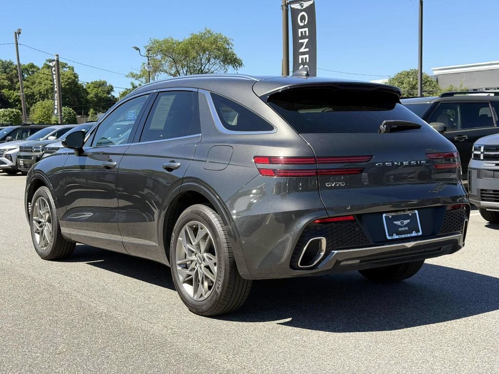Certified 2025 Genesis GV70 2.5T AWD/4WD image 6