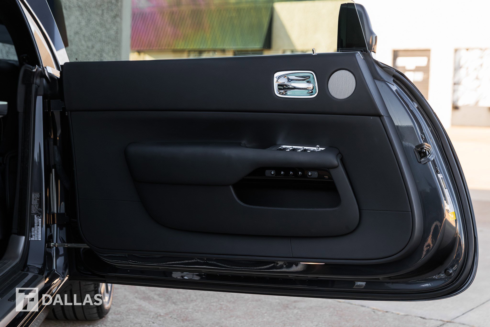 Used 2020 Rolls-Royce Wraith image 20