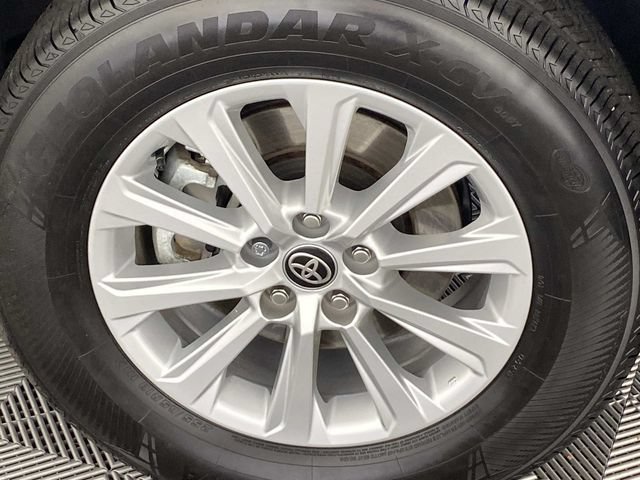 Used 2026 Toyota Grand Highlander AWD image 26