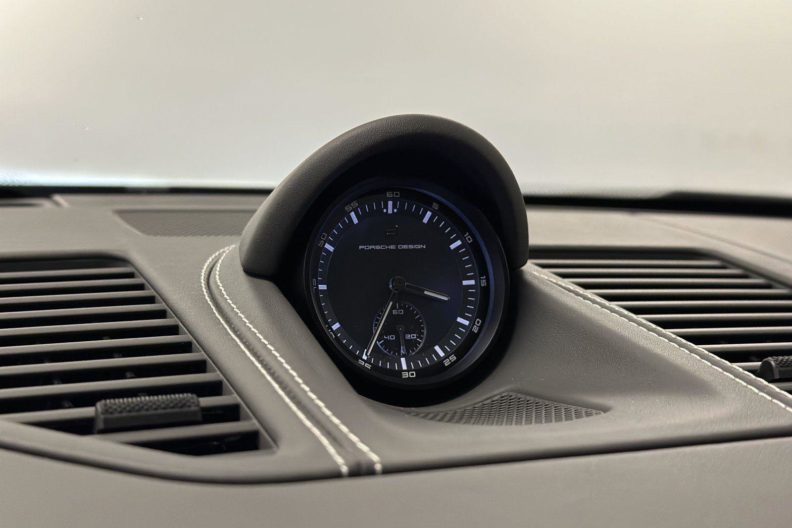 Used 2024 Porsche 911 Turbo S image 42