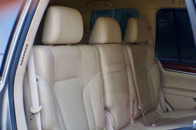 Used 2018 Lexus LX 570 4WD w/ Luxury Package image 57