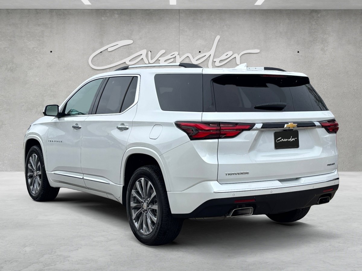 Used 2023 Chevrolet Traverse Premier image 13