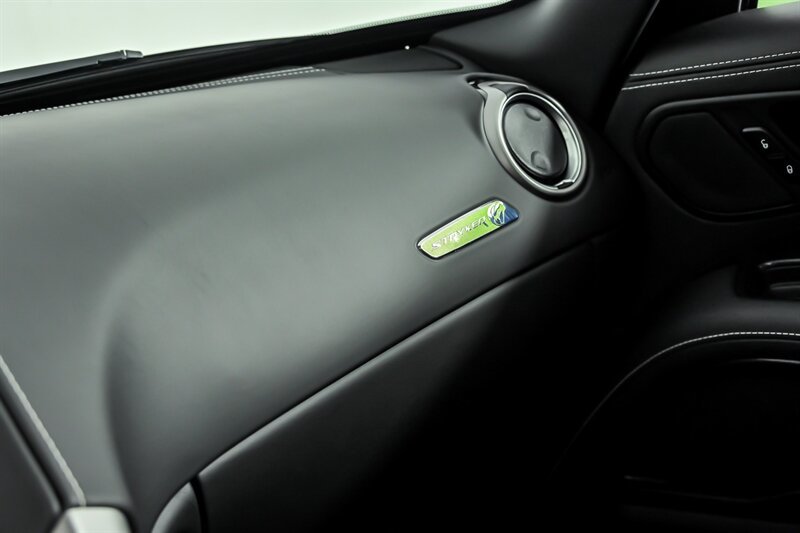 Used 2014 SRT Viper GTS RWD image 31