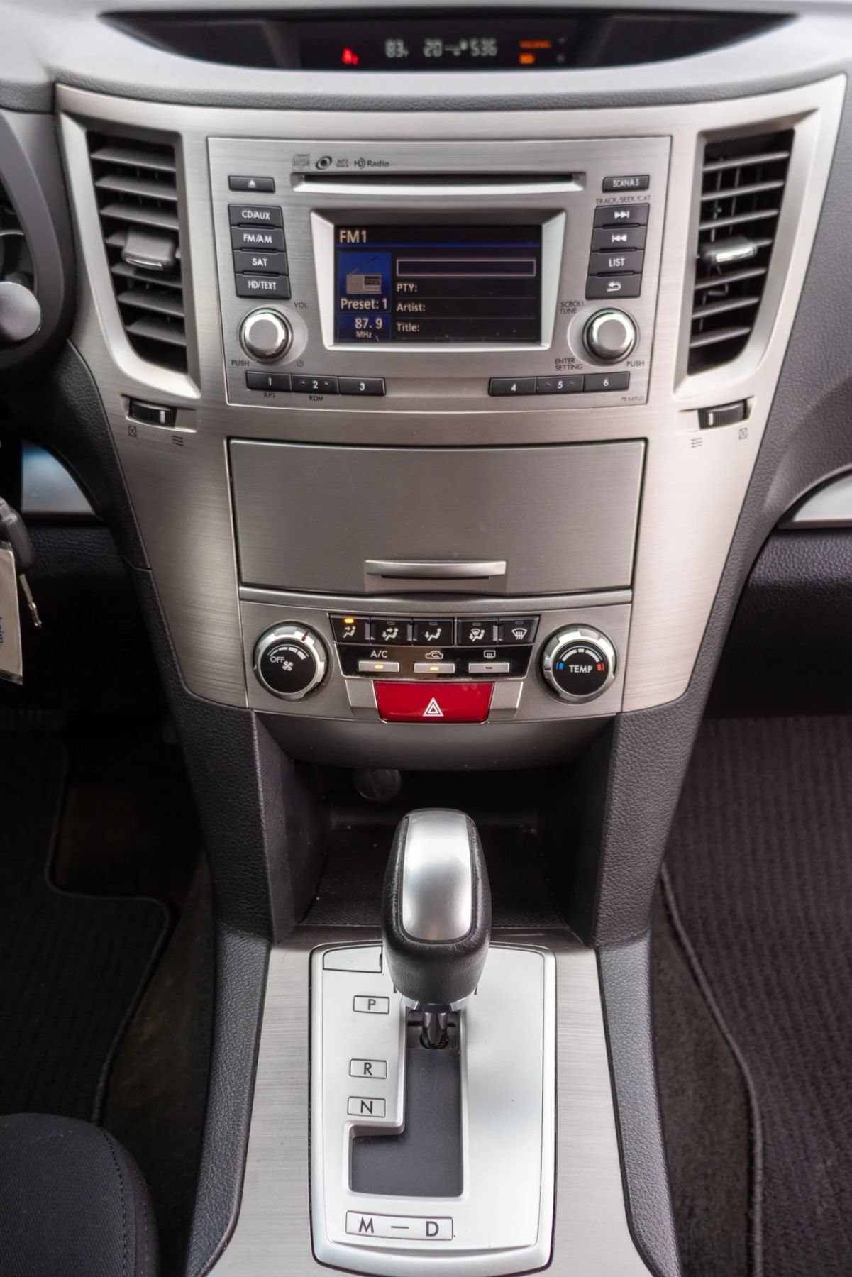 Used 2014 Subaru Outback 2.5i Premium w/ Popular Package #1B AWD/4WD image 10